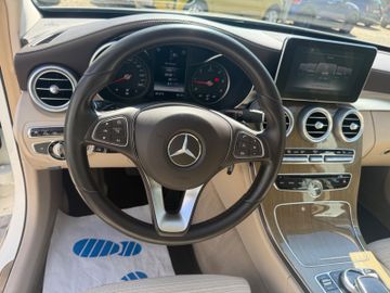Mercedes C 220 - 12