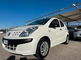 Nissan Pixo 1.0 Benzina GPL - weiße Nissan Pixo
