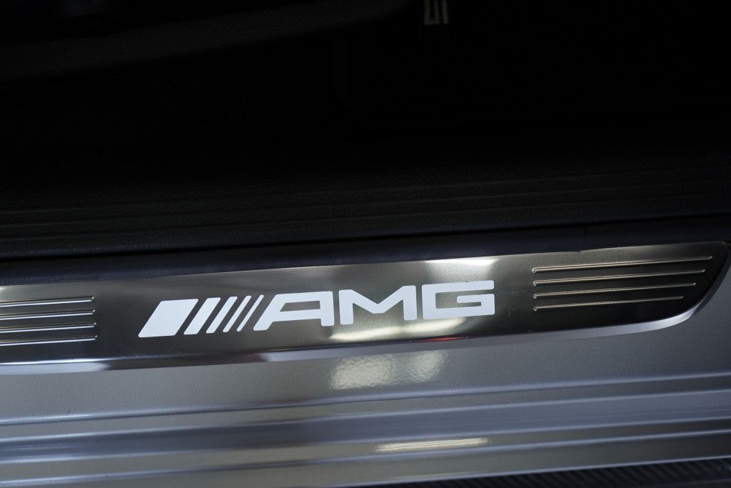 Mercedes Benz C 63 Amg