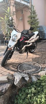 Husqvarna SM 630 mit viel Zubehör und Sportauspuff - HUSQVARNA 630