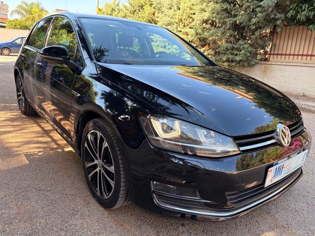 Image of Volkswagen Golf