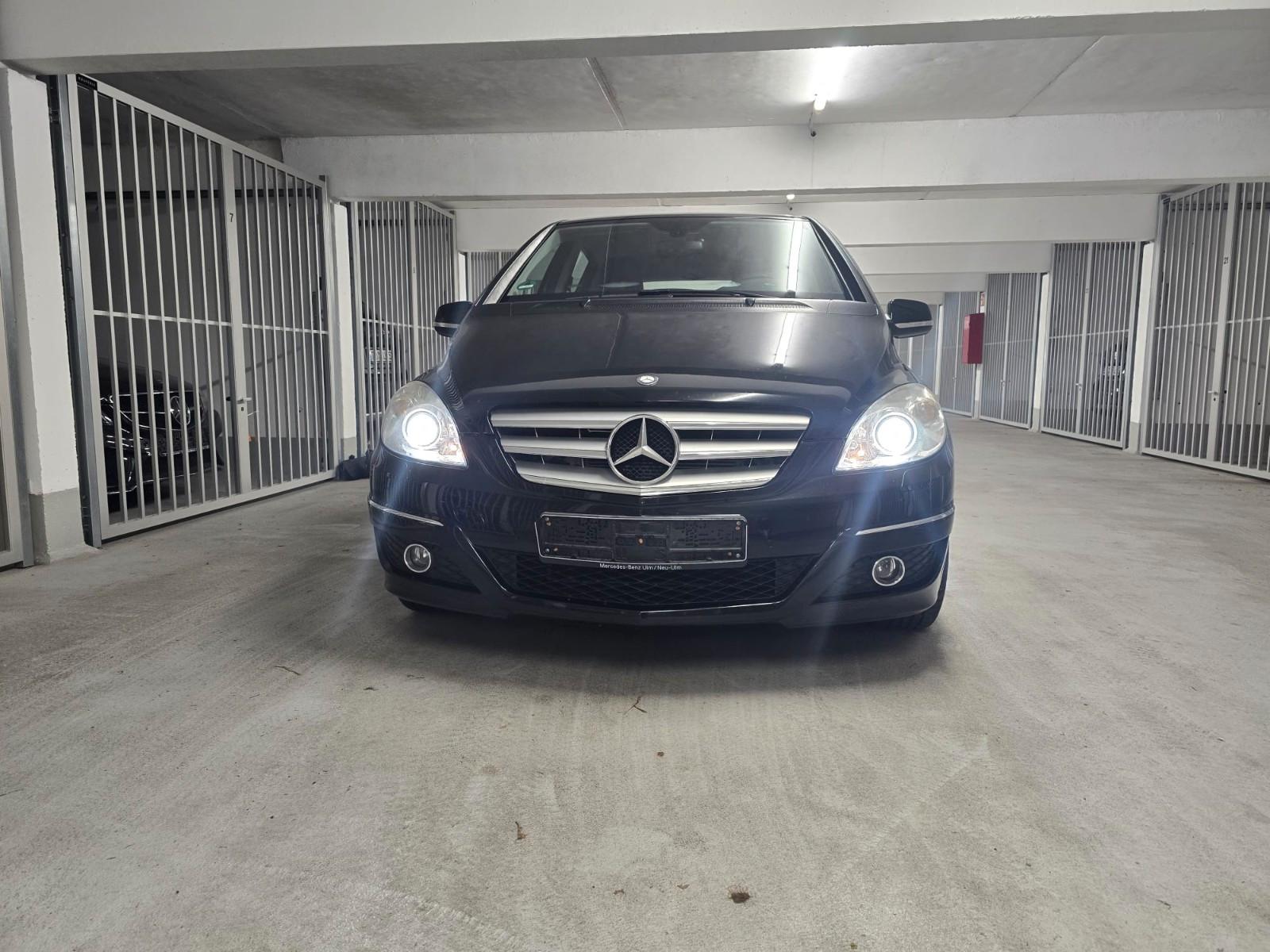 Mercedes-Benz B 200 Klima PDC 8 Fach Bereift
