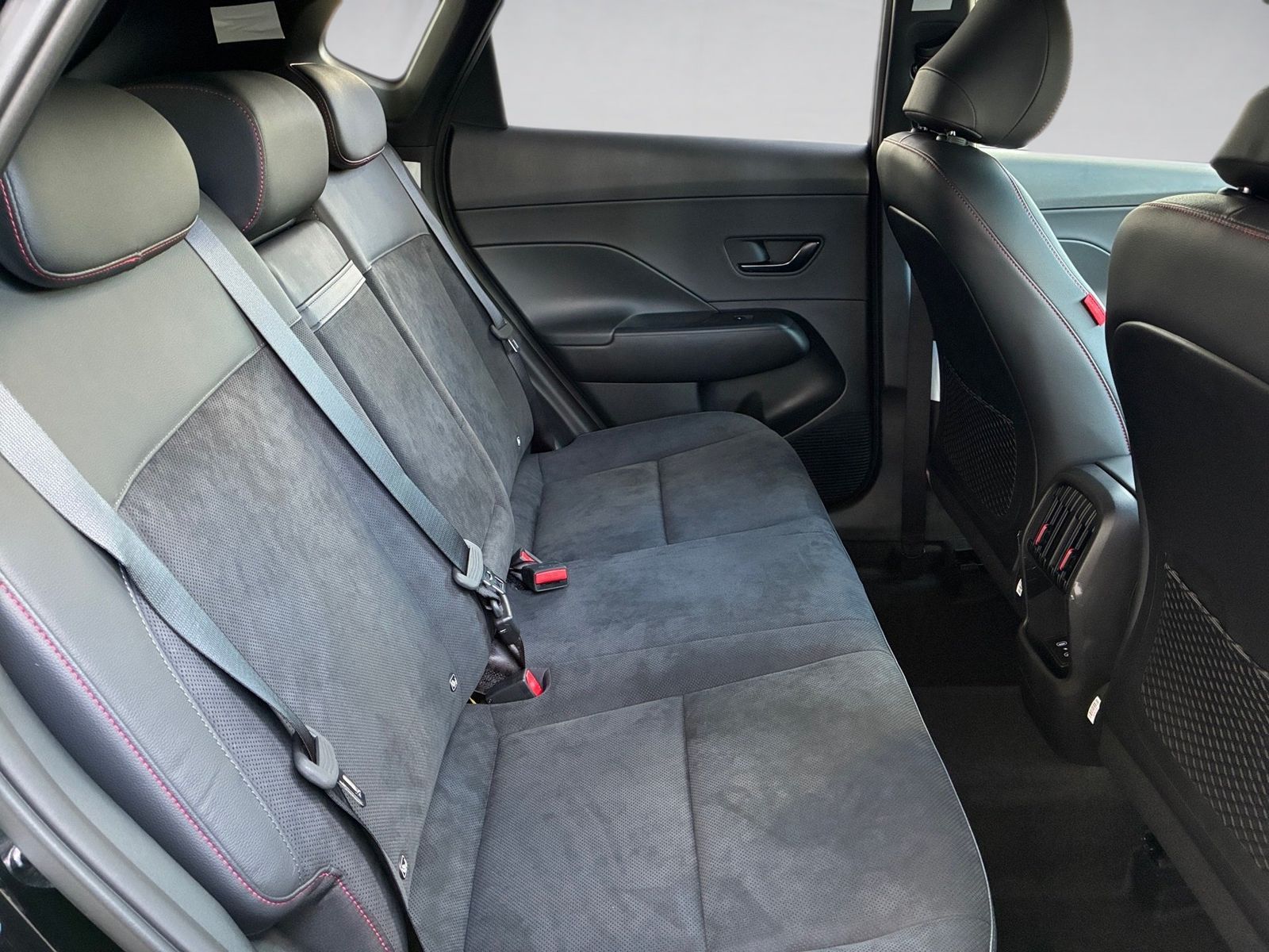 Fahrzeugabbildung Hyundai Kona 1.6 T-GDI N LineX Kamera,LED,Navi,SHZ,ACC,L