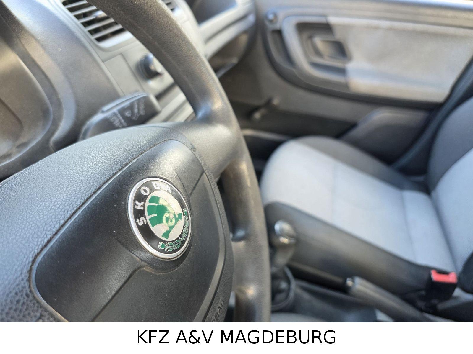 Skoda Fabia 2009 — photo 13
