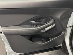 JAGUAR E-PACE D180*R-Dynamic S*AWD*LEDER*LED*KAMERA* JAGUAR E-PACE D180*R-Dynamic S*AWD*LEDER*LED*KAMERA*