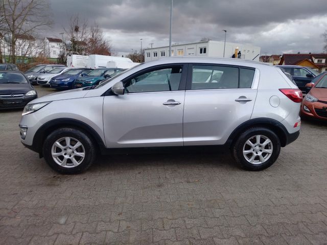 Kia Sportage Vision 2WD+KLIMAAUTO+SHZ+PDC+ALU+EU 5