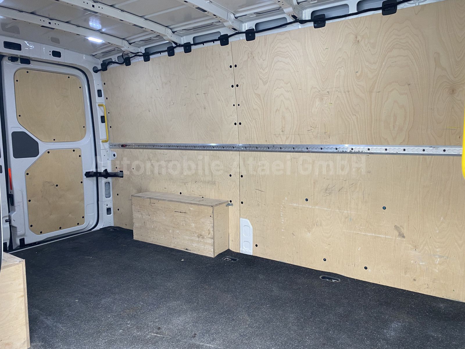 Fahrzeugabbildung Volkswagen Crafter 35 Automatik *KAMERA+NAVI+KLIMA* (8380)