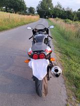 Aprilia RSV1000 Tuono Factory -unverbastelt- - Angebote entsprechen deinen Suchkriterien