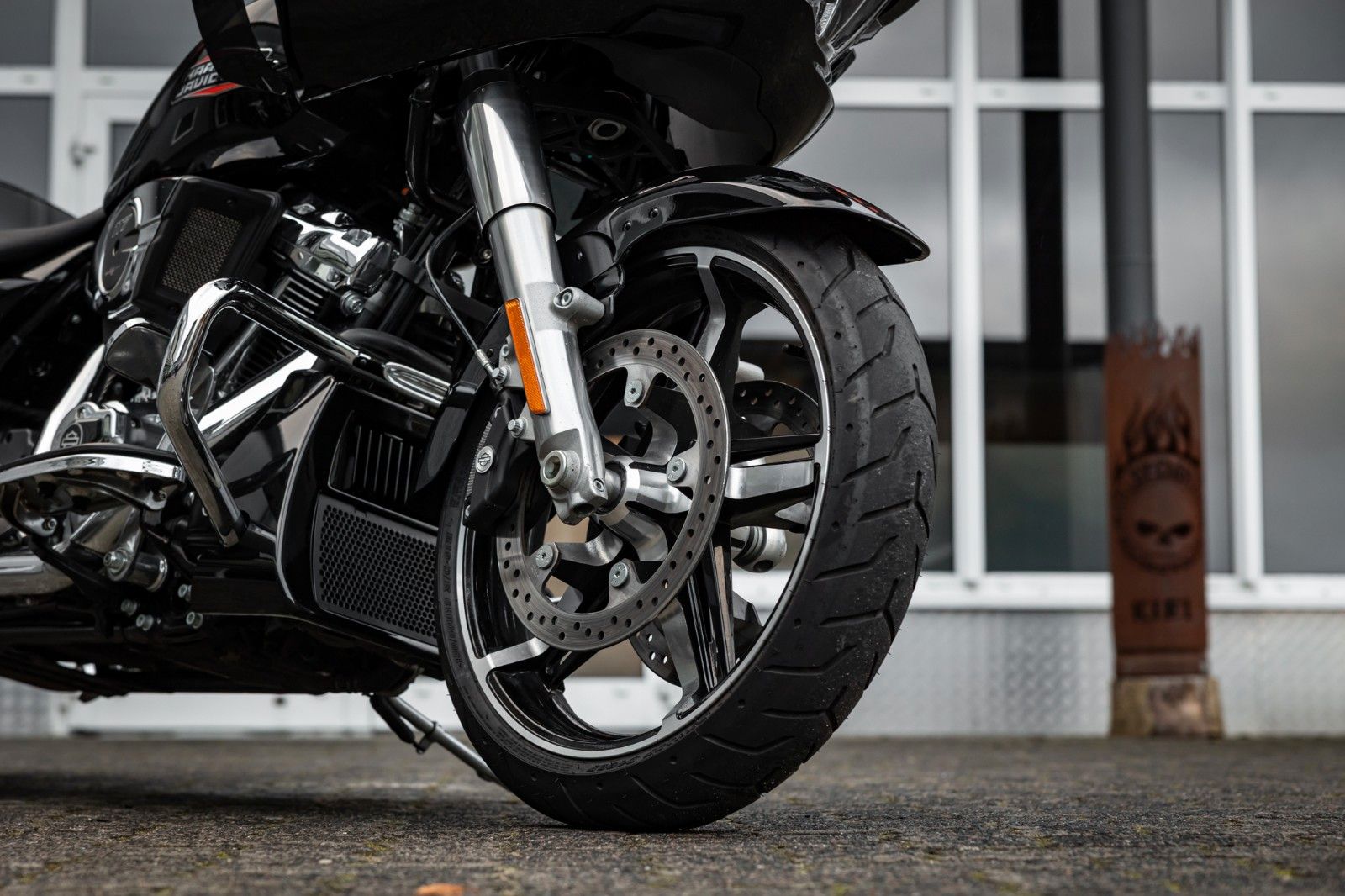 Fahrzeugabbildung Harley-Davidson ROAD GLIDE FLTRX 117cui - Kesstech -