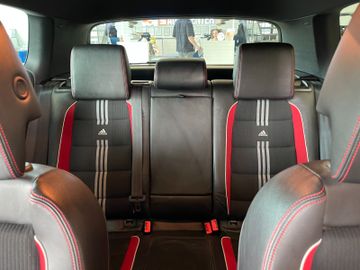 Volkswagen Golf VI GTI adidas *BI-XENON*KAMERA*TOUCH*PDC*