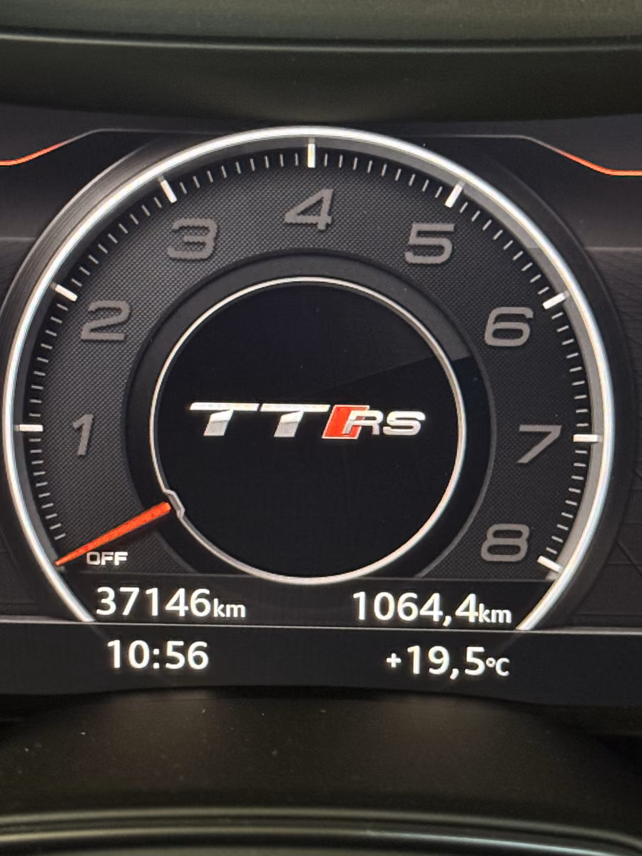 Audi TT RS Cabrio 