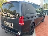 Mercedes-Benz V 300 d ED/L AMG Navi Standhzg LED - gebrauchte Mercedes-Benz V 300 aus dem Jahr 2021