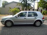 Volkswagen Golf 4  1.6  16V  105PS  TÜV  NEU 