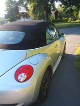 Volkswagen New Beetle 1.9 TDI DPF Cabriolet - - Volkswagen New Beetle mit Diesel-Antrieb: Cabrio, 1.9