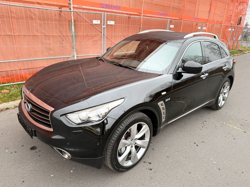 Infiniti QX70