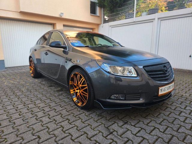 Opel Insignia A Lim. 2.8 V6 Cosmo 4x4 20 Zoll