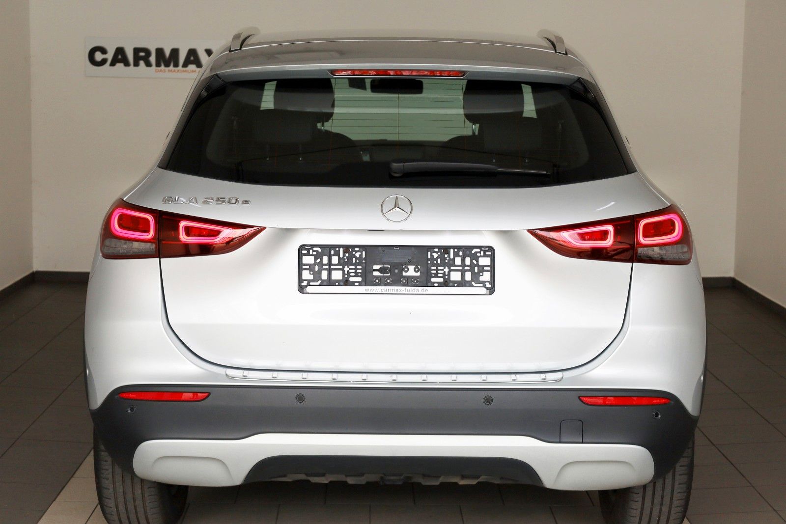 Fahrzeugabbildung Mercedes-Benz GLA 250 e Style, T.Leder,Navi,LED,SH,Kamera,