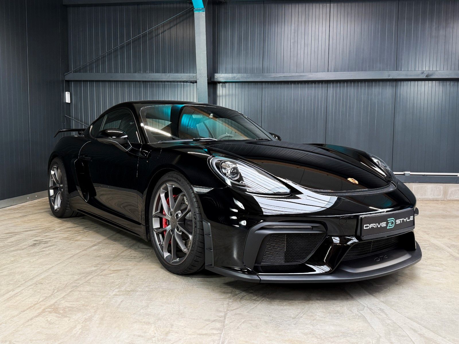 Fahrzeugabbildung Porsche Cayman 718 GT4 + SportCrono + Approved + Sofort