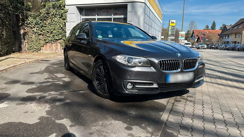 Image of BMW 520