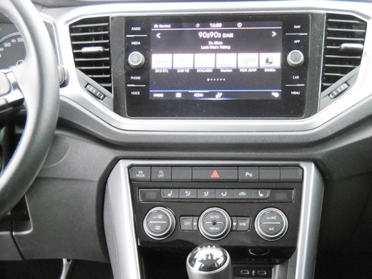 Volkswagen T-Roc 1.0 TSI Active Bluetooth Navi Klima