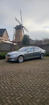 Mercedes-Benz S 600 L - - blaue Mercedes-Benz S 600