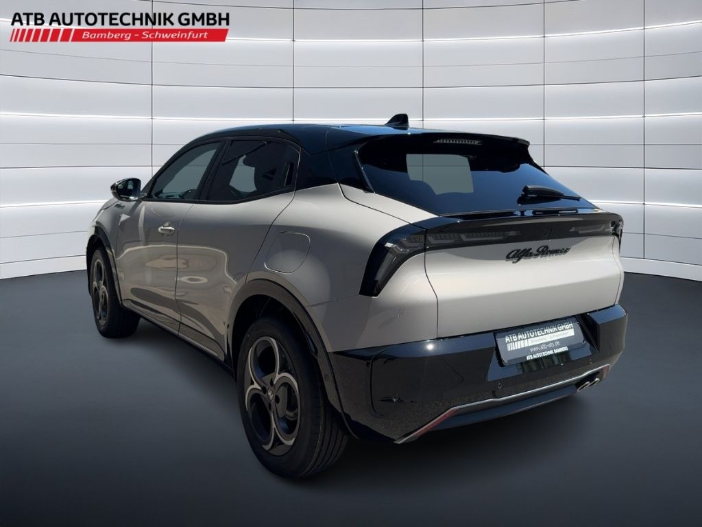 Fahrzeugabbildung Alfa Romeo Junior Sport Speciale Ibrida