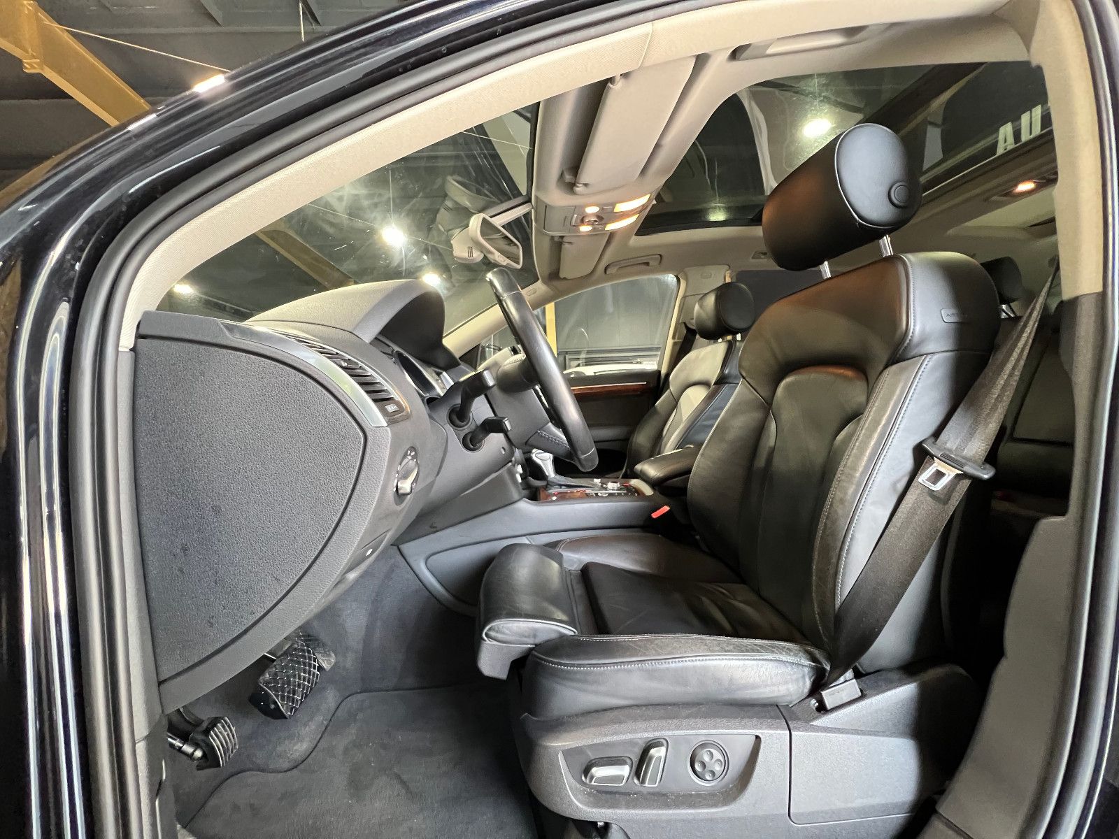 Fahrzeugabbildung Audi Q7 3.0 TDI quattro//S-LINE//PANO//360''KAM//BOSE