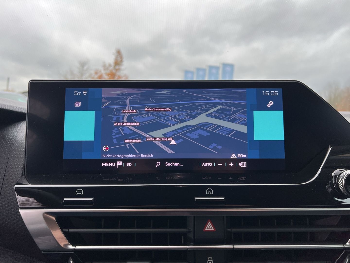 Fahrzeugabbildung Citroën C4 Elektro 136 Shine Navi 360 Kamera LED CarPlay