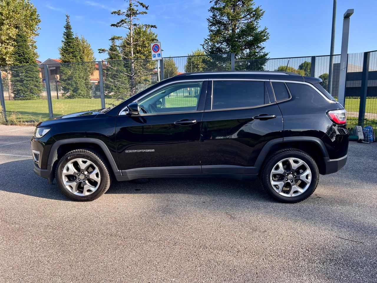 Jeep Compass 2.0 Multijet II 4WD Limited unico p imagem 2