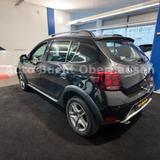 Dacia Sandero II Stepway Prestige LPG _47TKM_PDC_KLIMA - Dacia Sandero mit LPG-Antrieb: Limousine