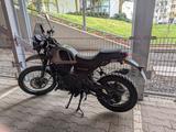 Royal Enfield Himalayan  411 aus 1. Hand, scheckheftgepflegt - Royal Enfield Himalayan