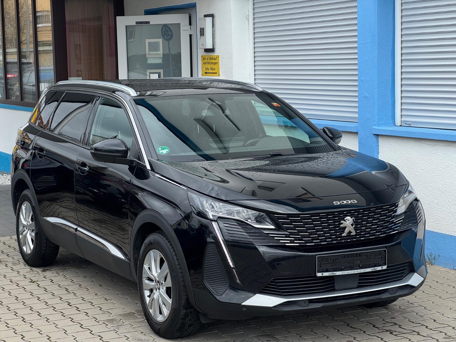 Peugeot 5008 Allure Pack 7 Sitzer LED