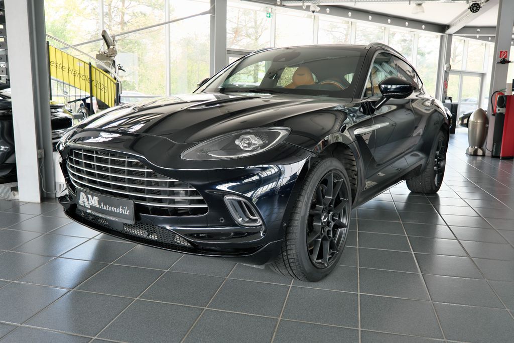 Image of Aston Martin DBX