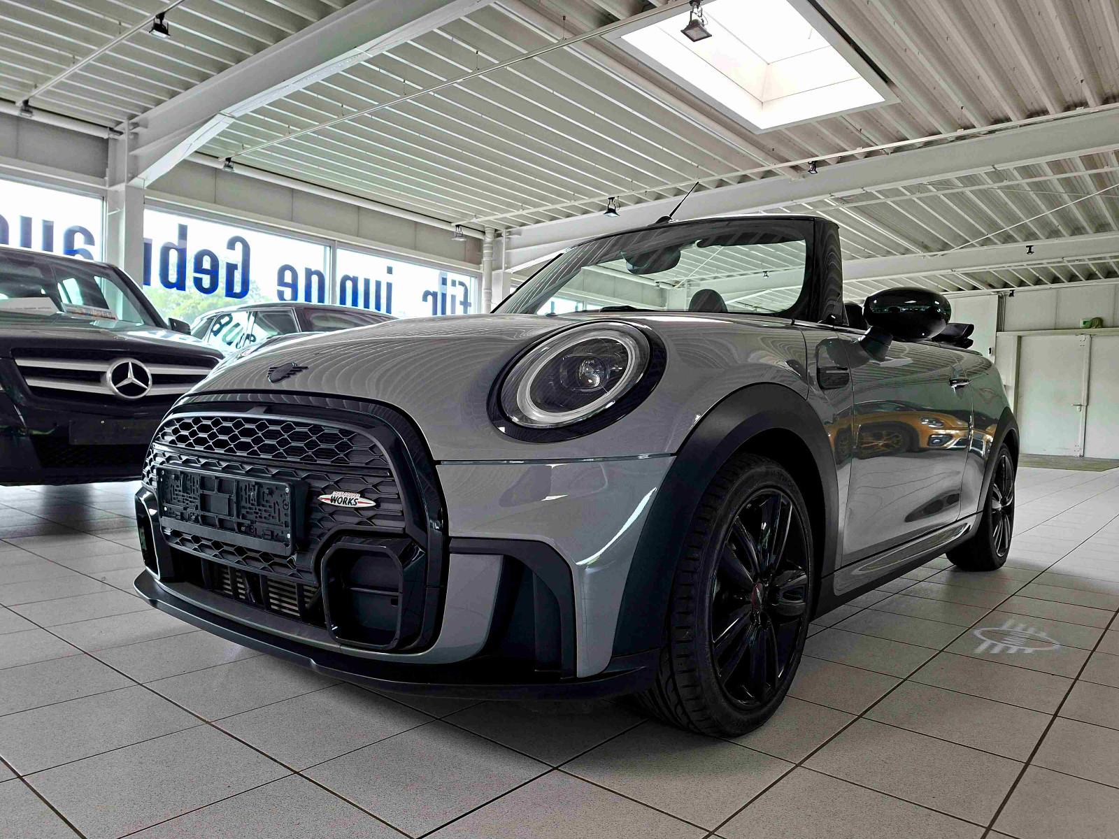MINI Cooper Cabrio JCW John Cooper Works