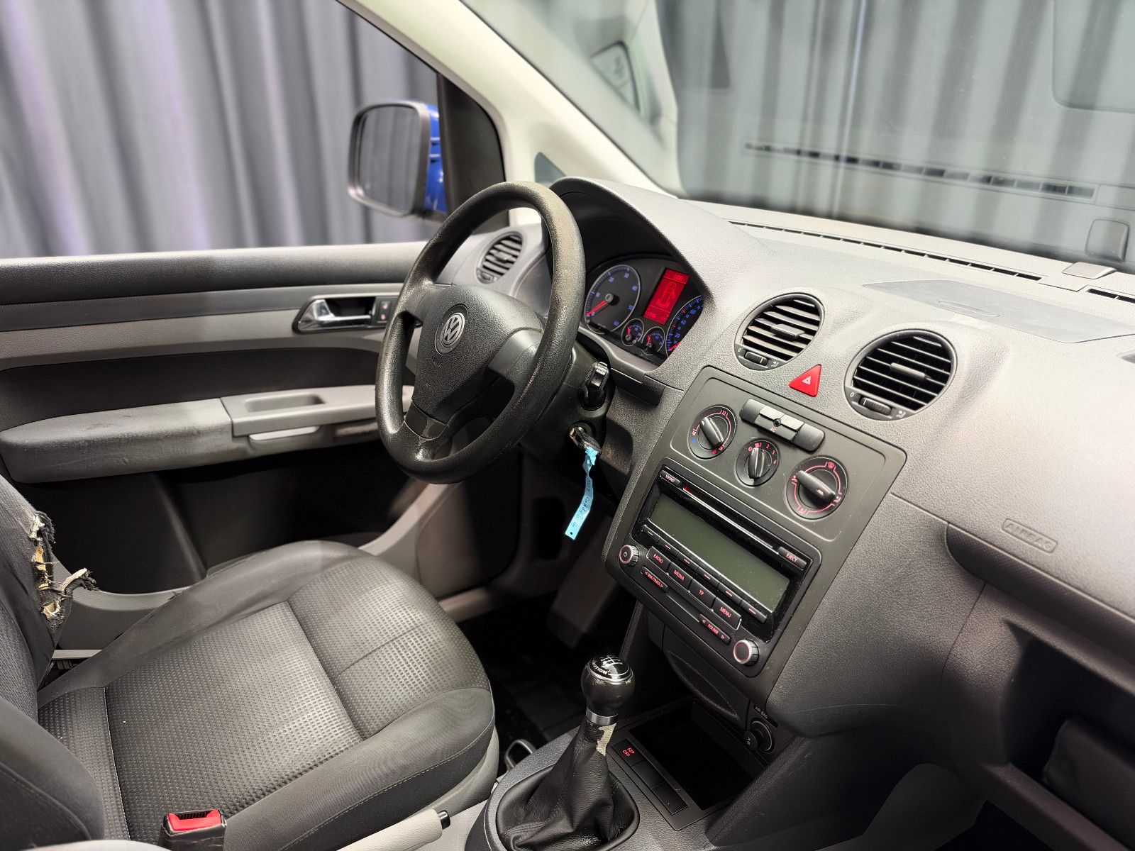 Fahrzeugabbildung Volkswagen Caddy Maxi Life Team 4Motion |AHK|PDC|7-SITZER