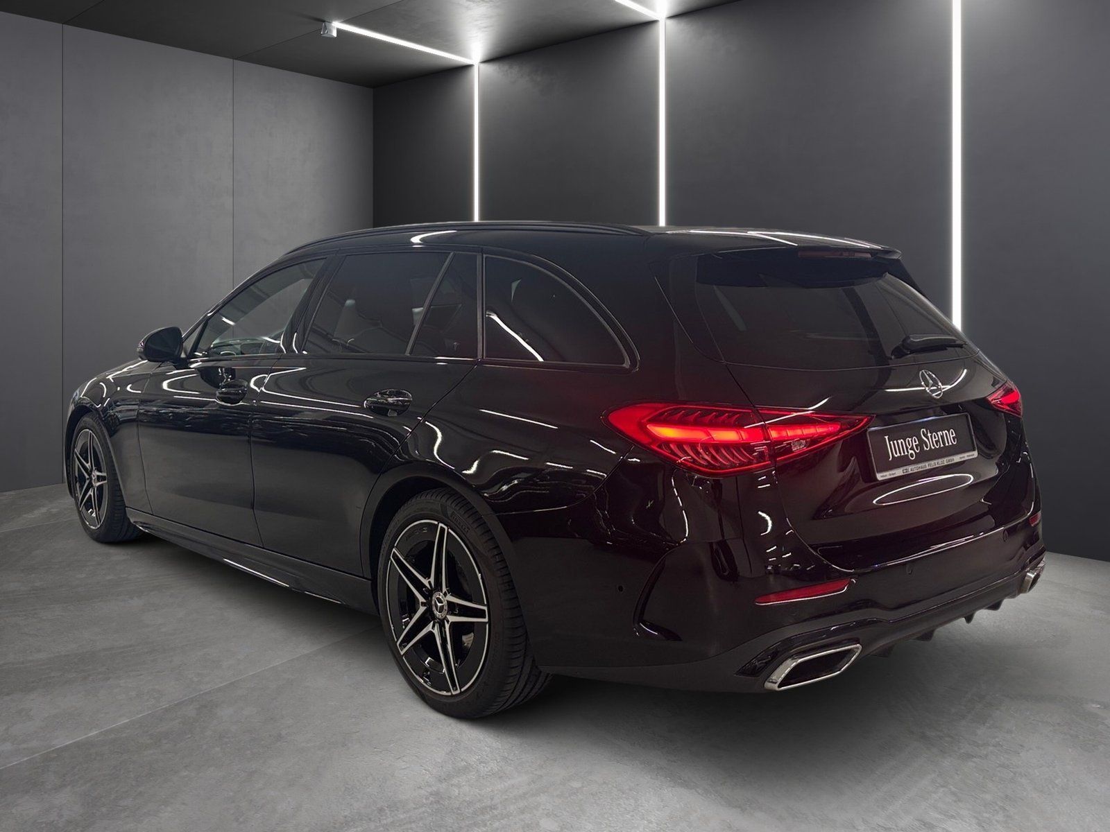 Fahrzeugabbildung Mercedes-Benz C 200 T AMG*AHK*Distro*Night*Sound*Totwink*Memo*