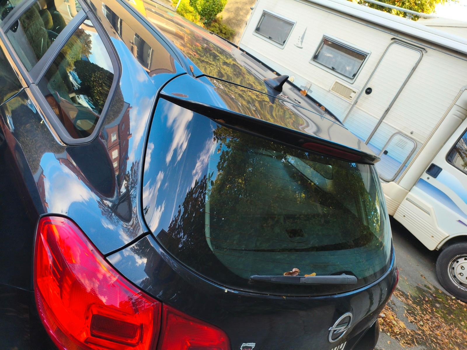 Opel Astra, 2012