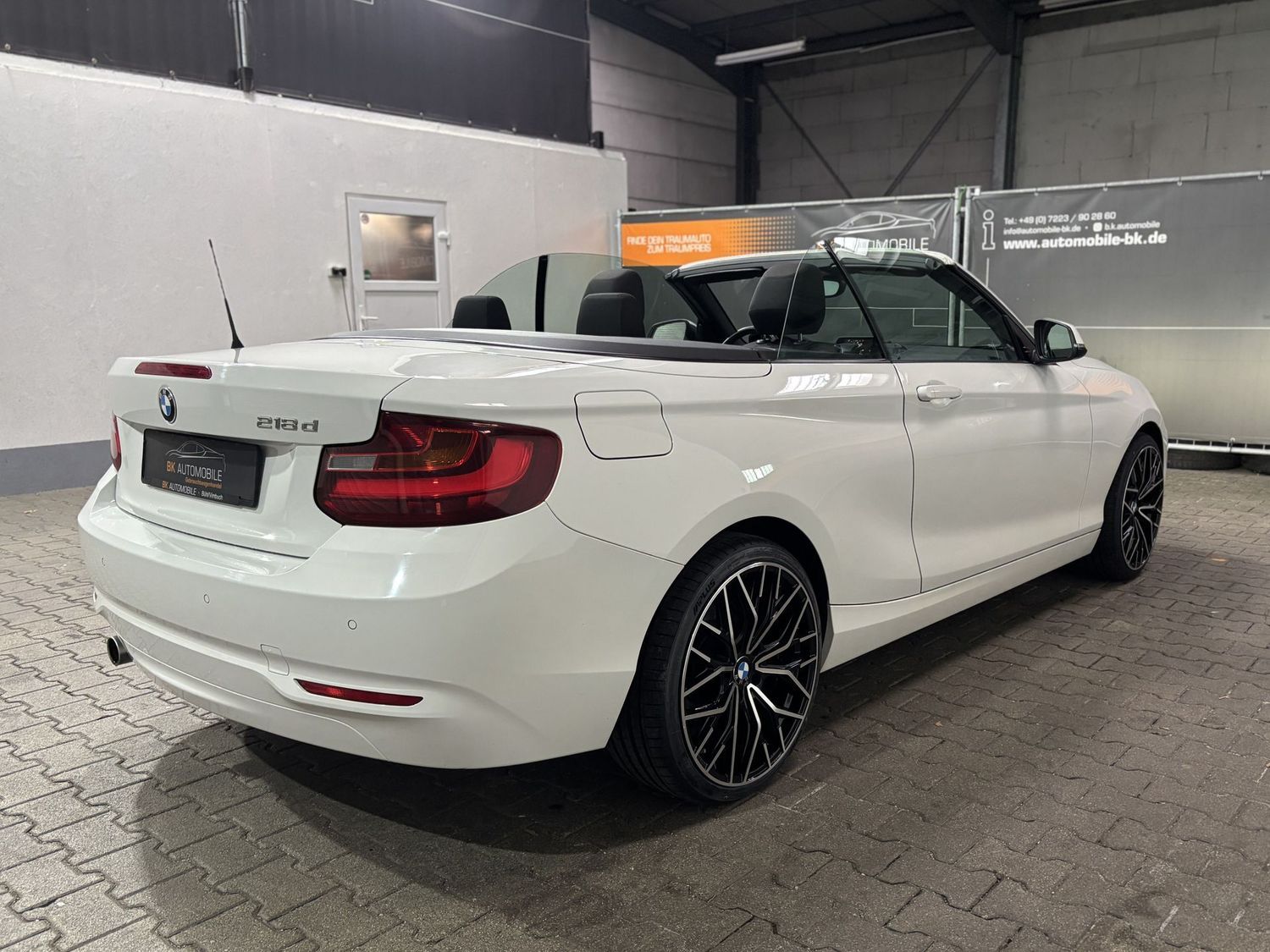 Fahrzeugabbildung BMW 218 d Advantage#Sport#Bi-Xenon#Navi#PDC#Tempo