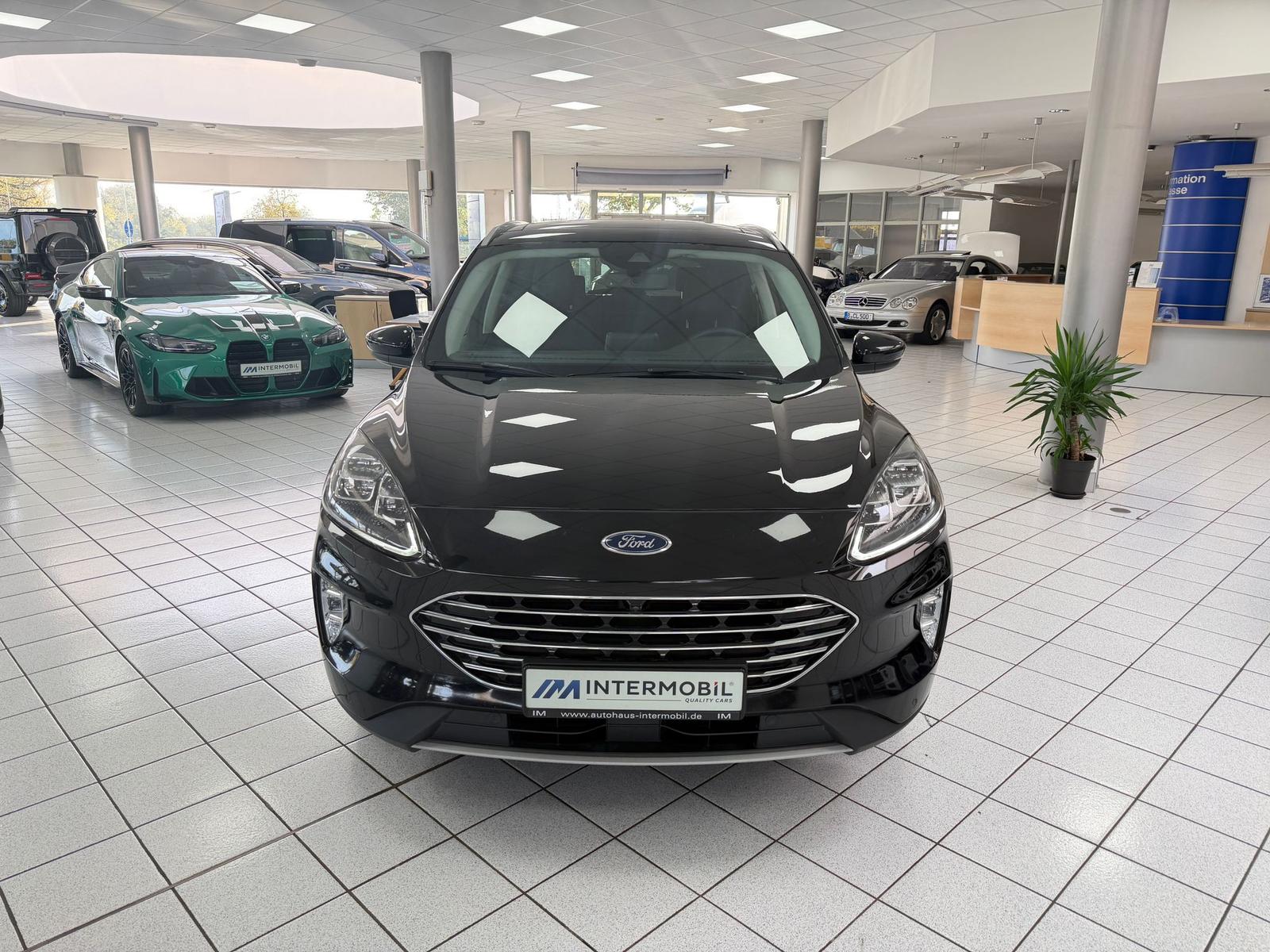Ford Kuga 2.0 EcoBlue Titanium X*4x4*Autom*Pano*Cam*