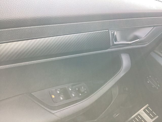 Karoq 2.0TSI DSG 4x4 Sportline AHK