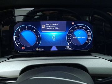 Volkswagen Golf - 6
