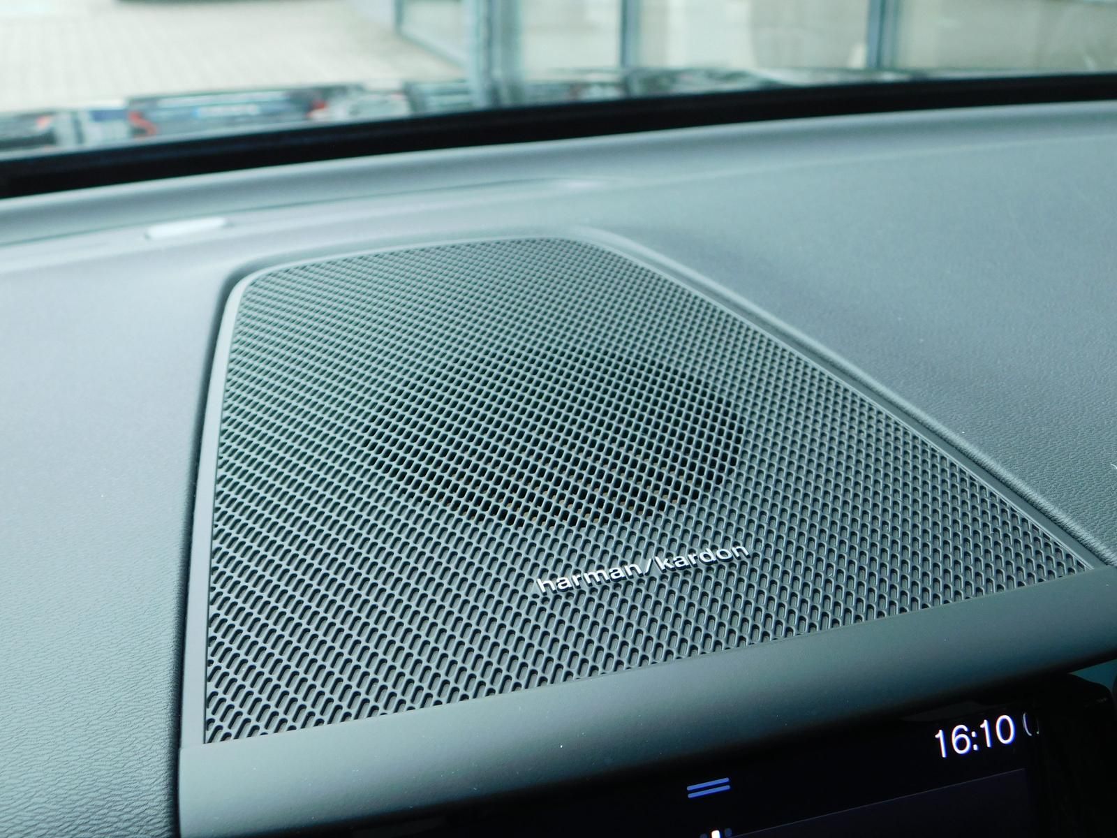 Fahrzeugabbildung Volvo XC60 D4 R-Design