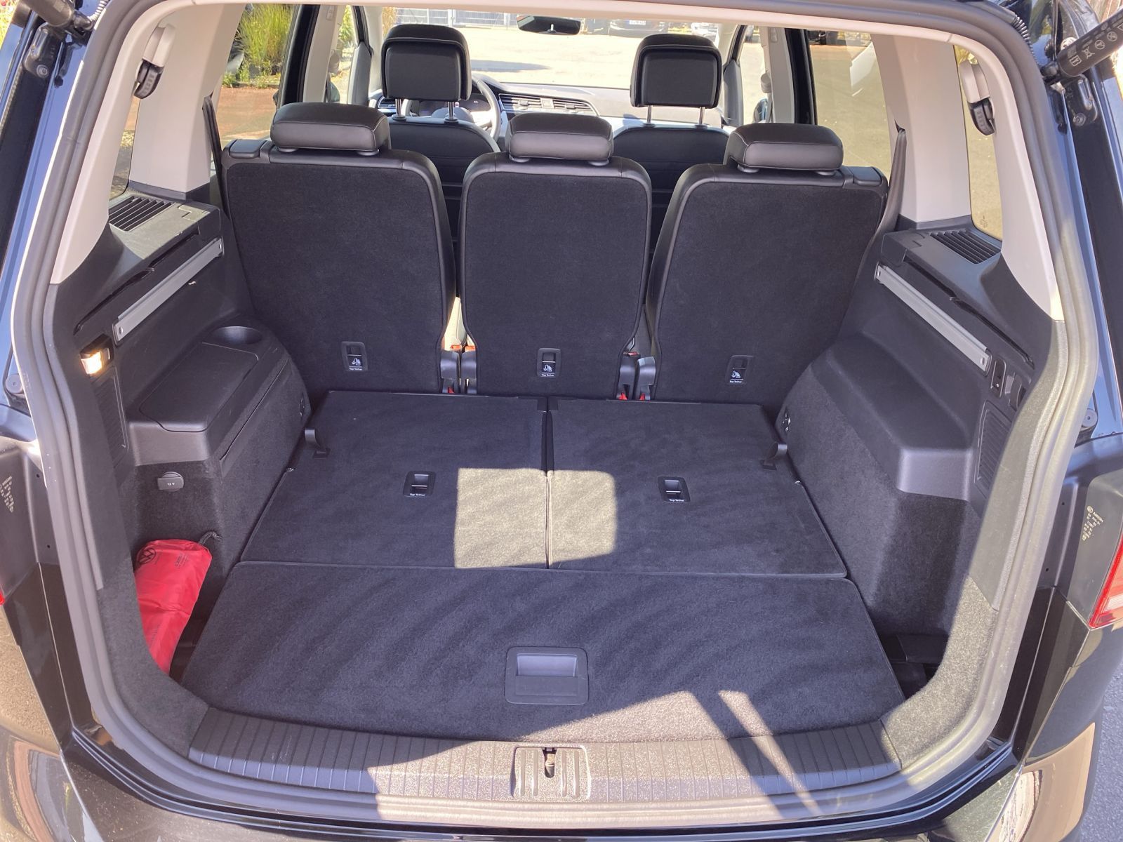 Volkswagen Touran - Bild 16