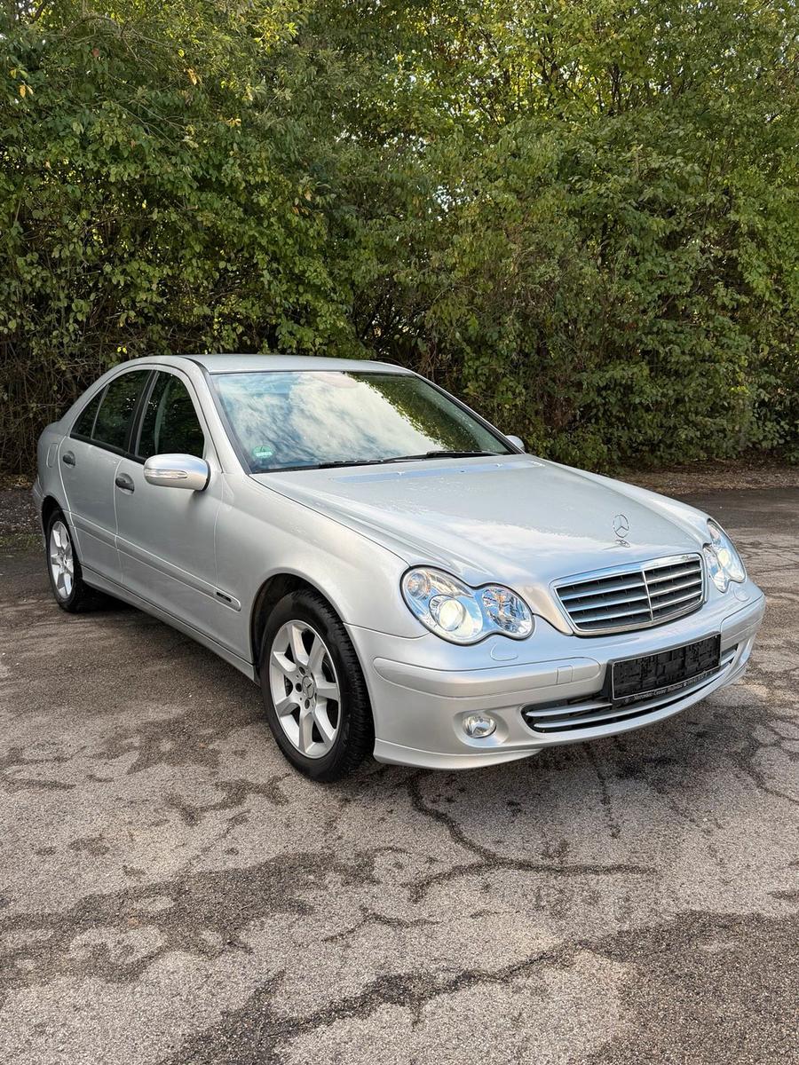 Mercedes-Benz C 200
