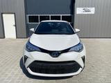 Toyota C-HR Hybrid Business Edition - Toyota C-HR: Business Edition