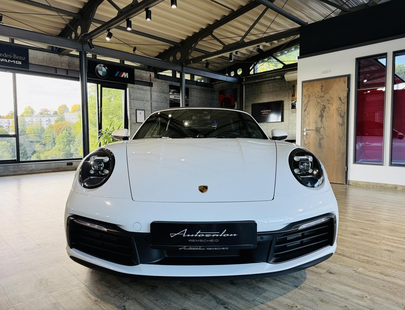 Porsche 992 Carrera 4S Cabriolet PDK*CHRONO*