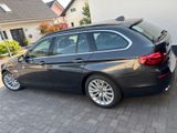 BMW 530d xDrive Touring A Luxury Line Luxury Line - BMW 530 in Köln