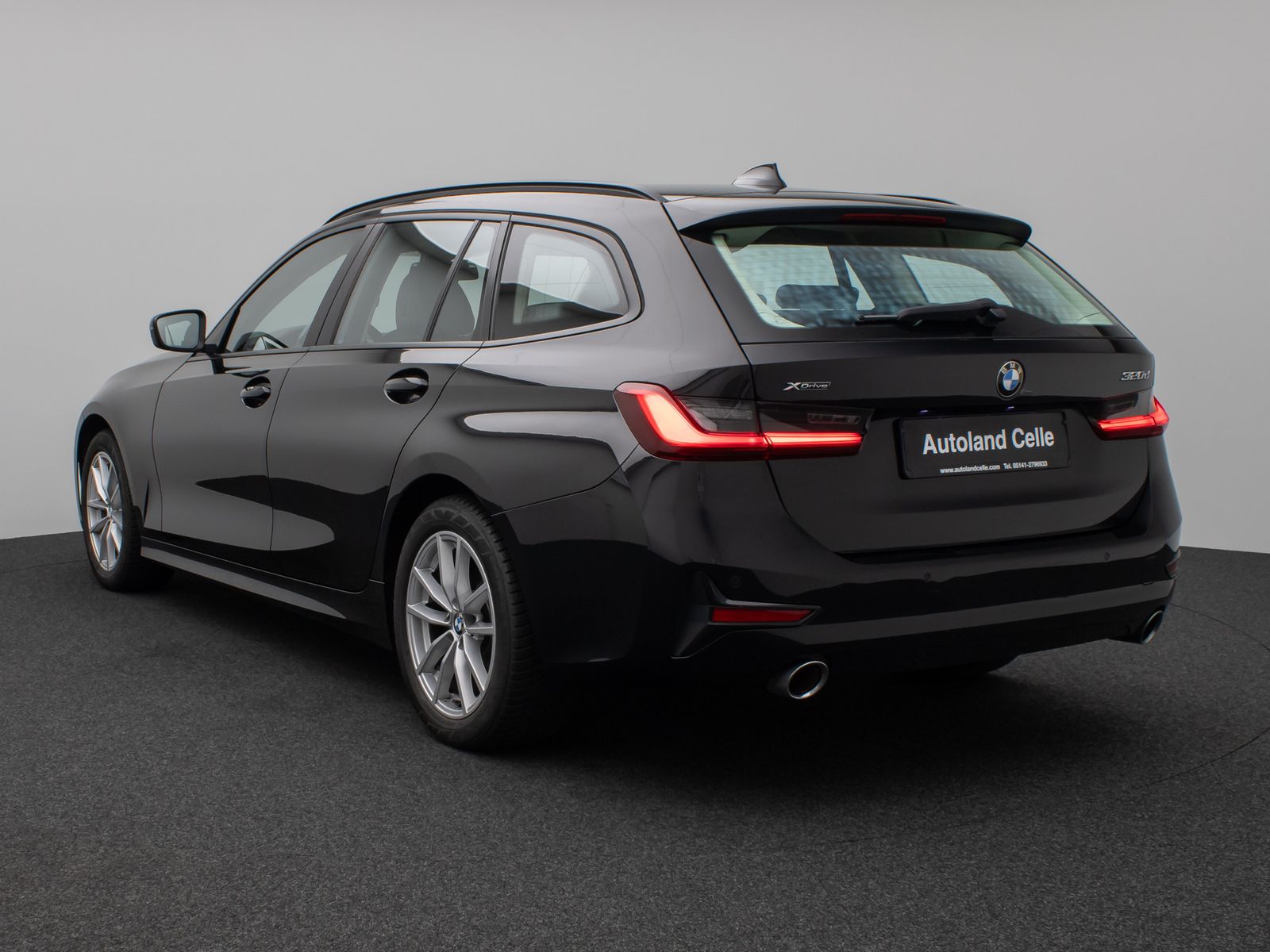Fahrzeugabbildung BMW 320d xD HiFi Alarm DAB LED PDC Sportsitz Leder