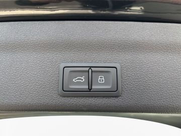 Audi A6 - 12