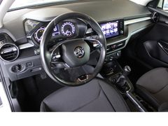Fahrzeugabbildung Skoda Fabia 1.0 Ambition LED,Einparkhilfe,Top-Zustand
